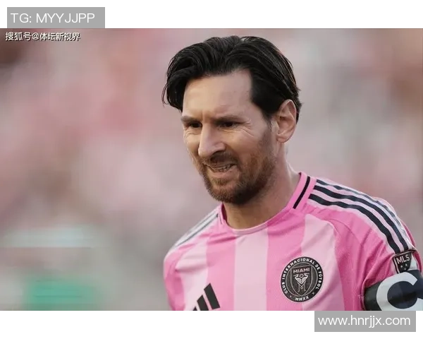 球星足球场上的遗憾瞬间与未竟之梦:那些改变历史的失误与错失机会 球星足球场上的遗憾瞬间与未竟之梦:那些改变历史的失误与错失机会