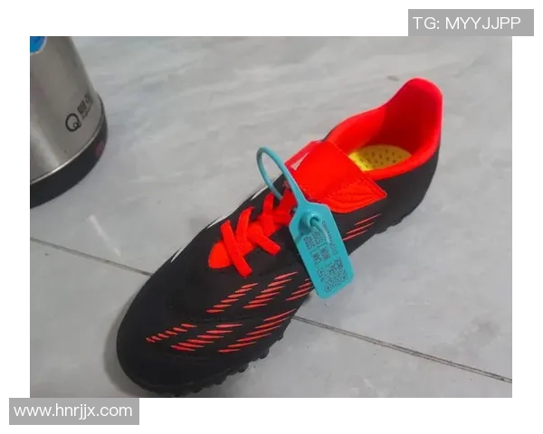 球星足球鞋市场价格分析 以一双鞋为例了解不同品牌和型号的价格差异